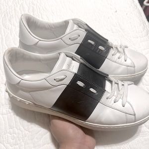 Valentino Calfskin Rockstud Sneakers Size 42
